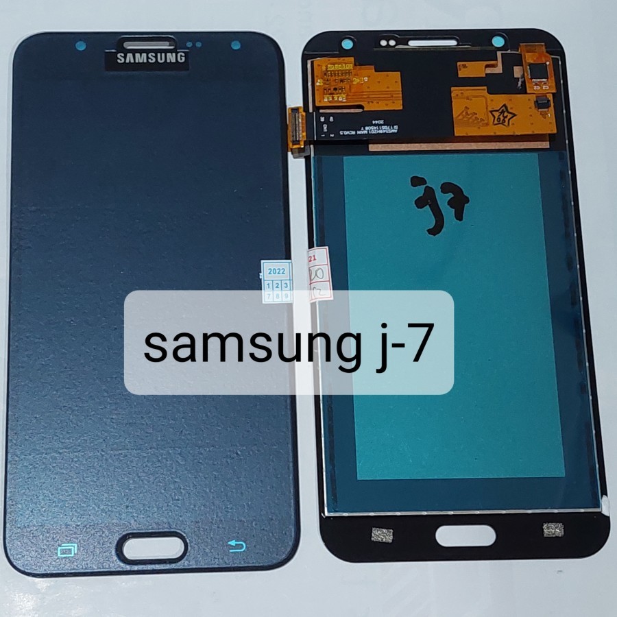 LCD SAMSUNG J-7