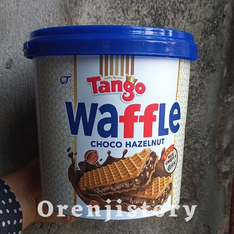 

tango waffle choco hazelnut (exp 2026) toples timba parcel natal dan tahun baru kue lebaran