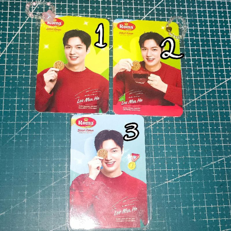 Photocard Official Roma Kelapa x Lee Min Ho (baca desk)