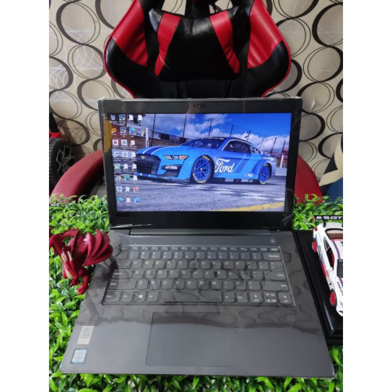 Laptop Lenovo Ideapad V330 FULLSET RAM 8Gb SSD 128Gb Core i5 GEN8 Body SLIM