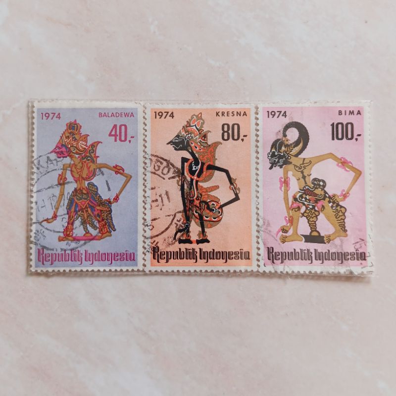 (AB) Perangko Indonesia 1974 Wayang Set Lengkap 3pcs Used