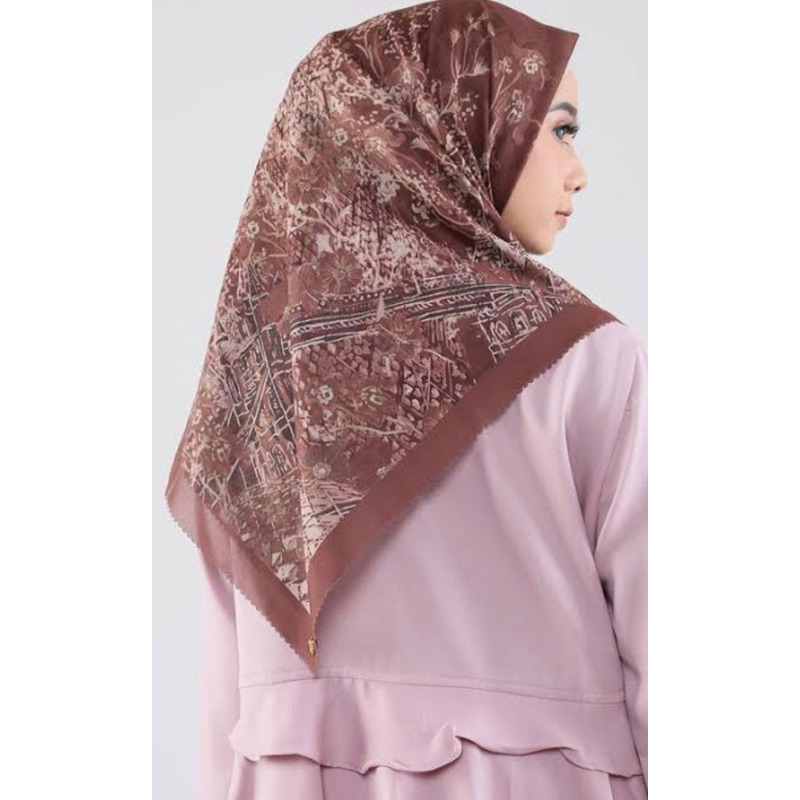 Preloved Buttonscarves The british voal square-brown