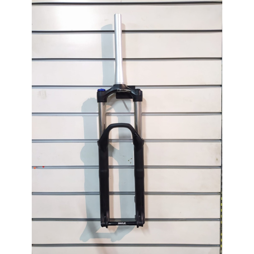 Fork Suspensi Sepeda Rockshox Recon RL BOOST 15x110 27.5 Travel 120