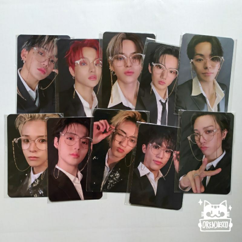 TREASURE REBOOT YG SELECT PHOTOBOOK PB YGS YGSELECT KACAMATA HYUNSUK JIHOON YOSHI JUNKYU JAEHYUK ASA