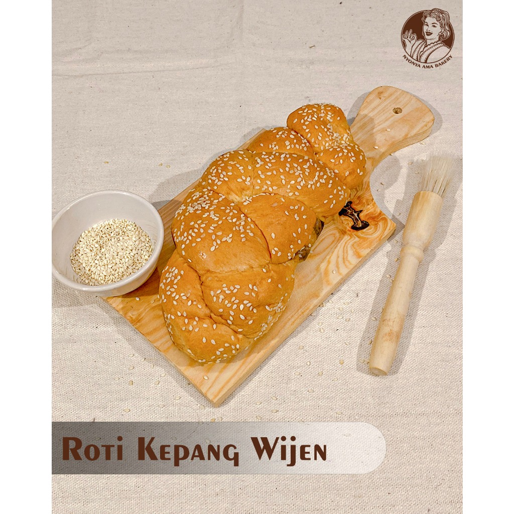 

Roti Kepang Toping Wijen | Roti Manis | Roti isi Coklat | Nyonya Ama Bakery (Pre Order)