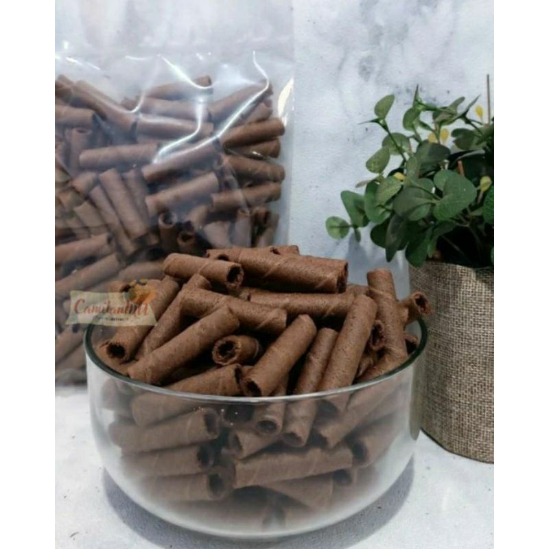 

SNACK CAMILAN WAFER ROLL ASTOR COKLAT (BERAT +/- 200 GRAM)