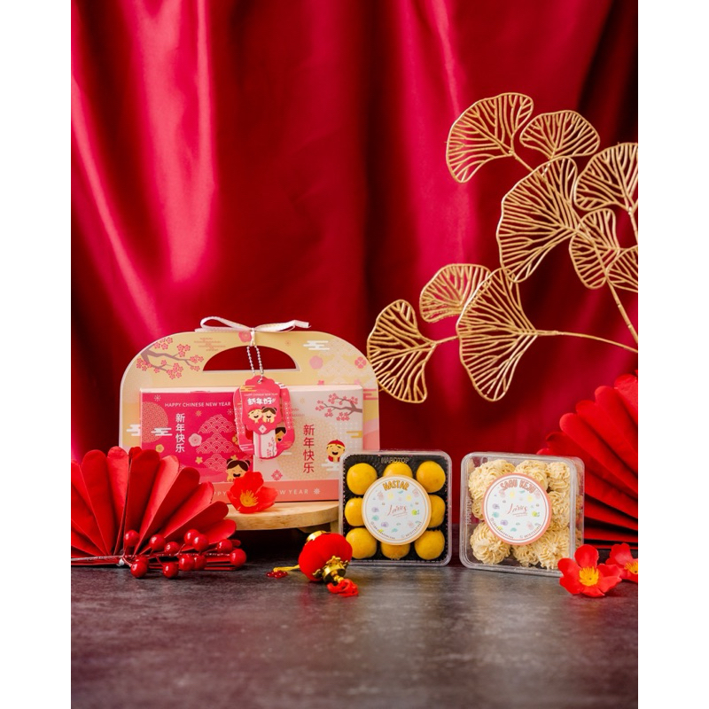 

CNY LUCKY HAMPERS