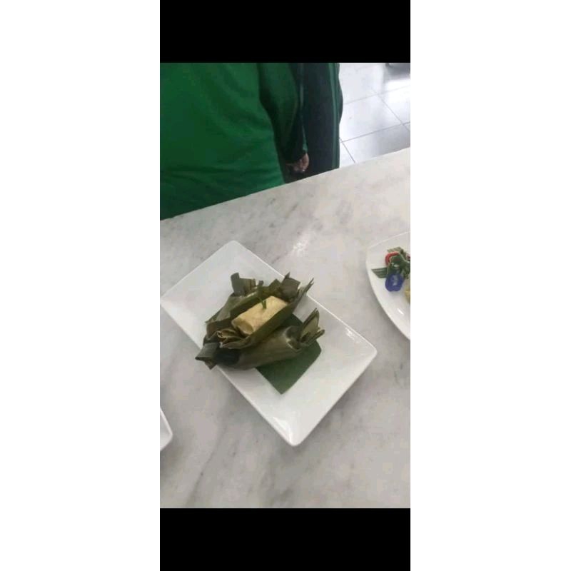 

Arem-aremEnaakBangetWoi