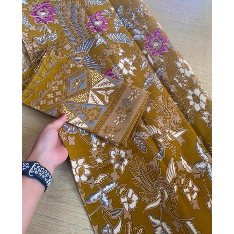 Kamen Sutra Paris. Kamen Bali . Kamen sutra Paris selendang. Kain Batik Paris sutra. Kamen Bali Kuny