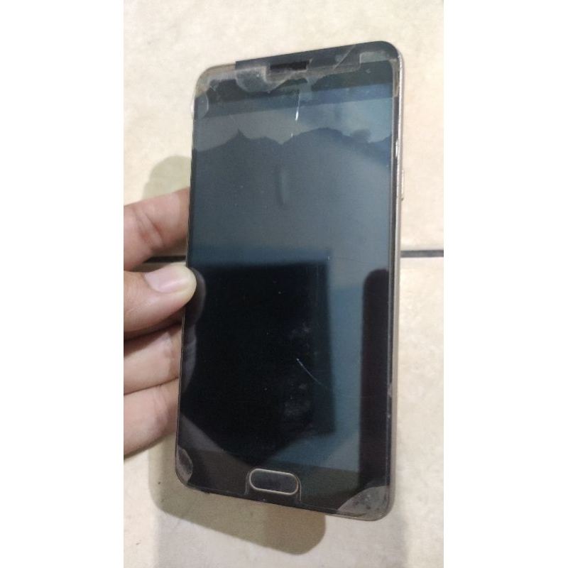 Samsung A5 2016 minus