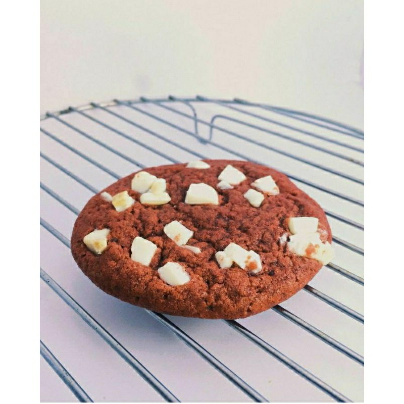 

SOFT BAKED COOKIES CHEWY AND SOFT -ELFLAVOUR