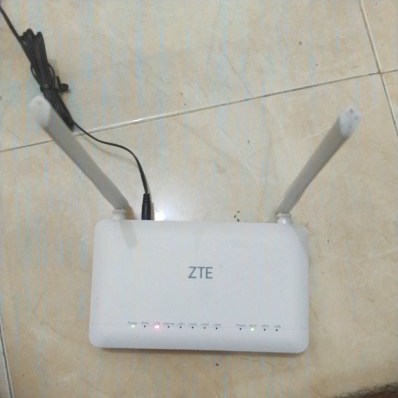 ZTE MEDEL:ZXHN F609 GPON ONT V3  KONDISI MULUS NORMAL TAHUN 2022