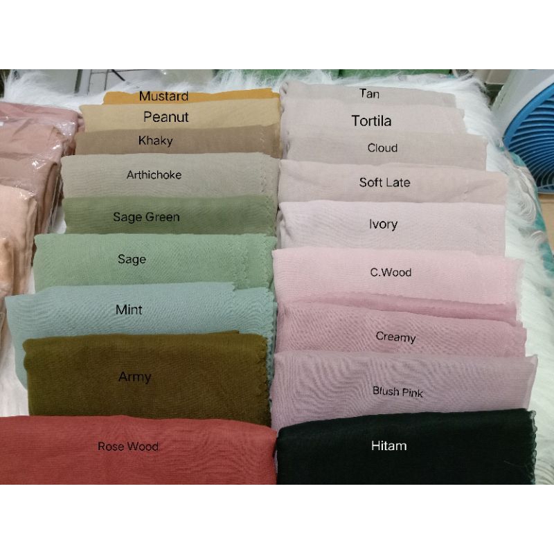 Daily Hijab Bella Square Polycotton Pinggiran Lasercut