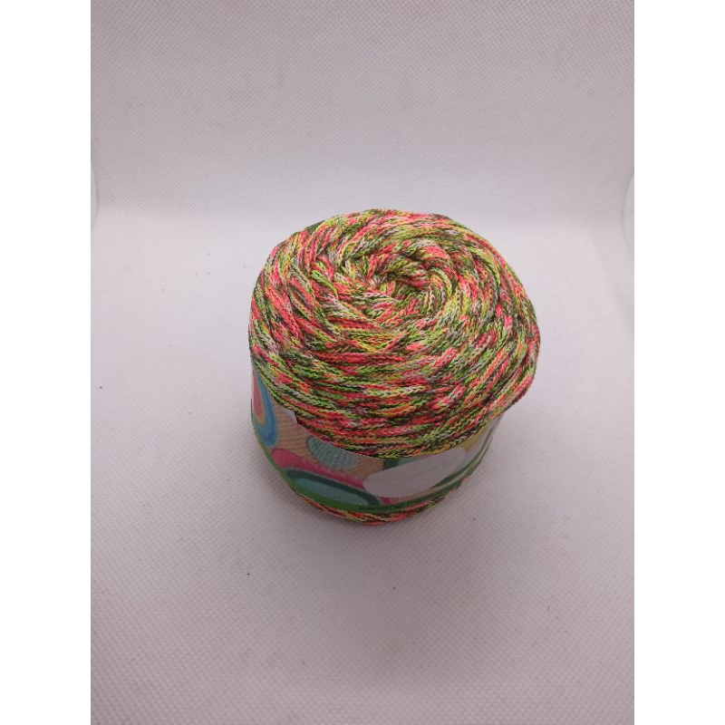 Benang Rajut Poly D18