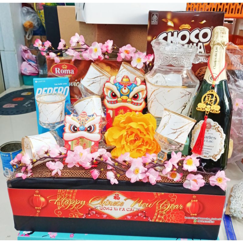 

hampers Imlek hampers Chinese New year parcel