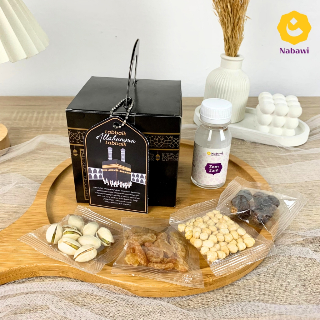 

Hampers Gift Miniatur Ka'bah Oleh Oleh Haji dan Umroh Khas Arab Souvenir Oleh Oleh Haji Umroh