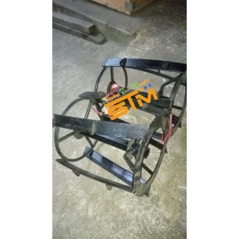 Roda besi potong semak untuk mini tiller