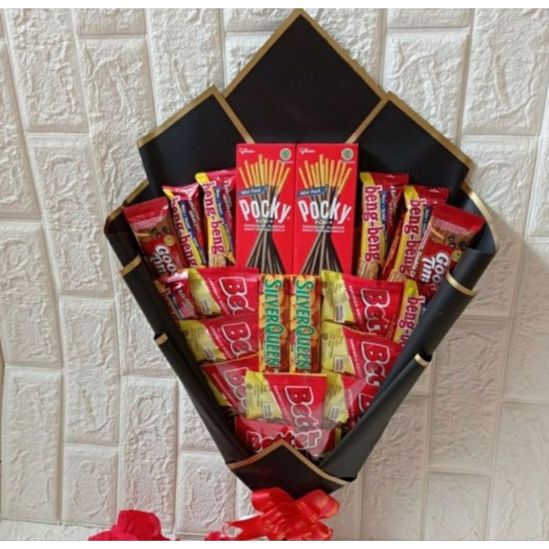 

Bucket Snack Wisuda Ulang Tahun Anniversarry