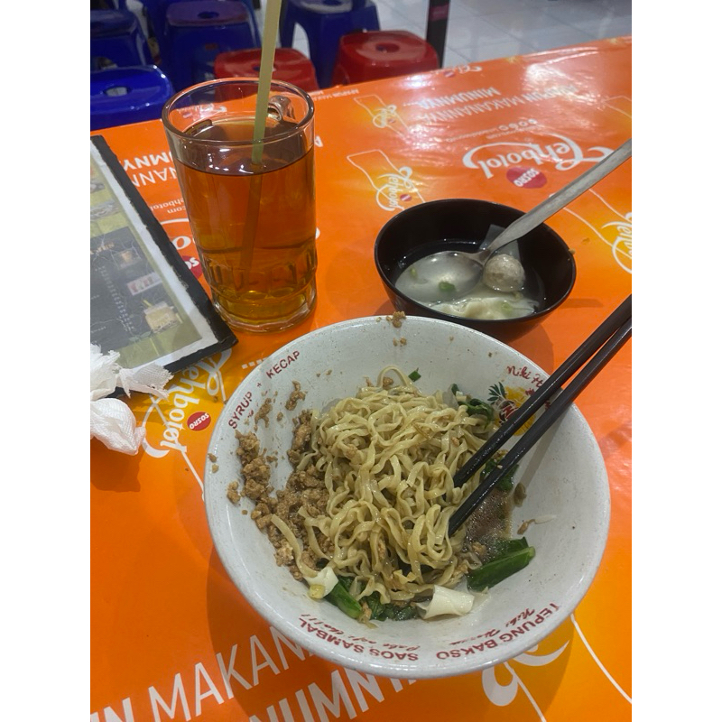 

mi ayam bekas