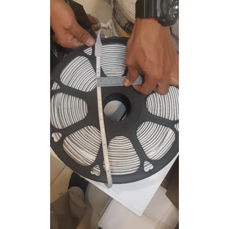 Lampu led strip lampu selang led outdoor 2835 120lp 220v putih