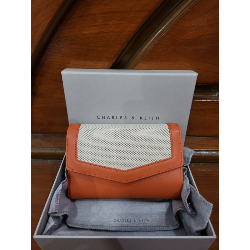 NEW Dompet CNK Arley Canvas - Orange | Charles and Keith Original | Dompet CNK ORI | Wallet CNK ORI 