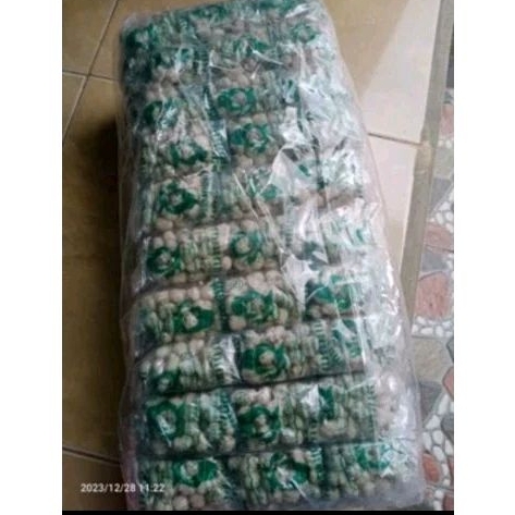 

PILUS CIKUR KRIUKK RENYAH amirasari sukabumi isi 10 pak x 20pcs (200pcs)