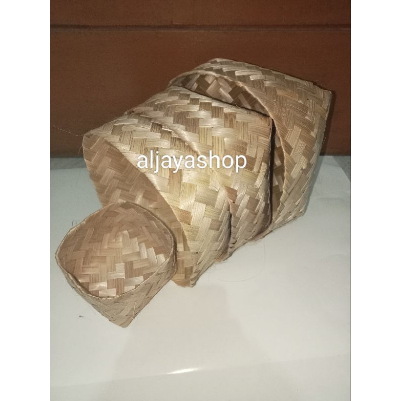 

BESEK BAMBU BESEK KOTAK BAMBU