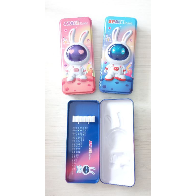 

Kotak pensil cewek cowok lucu / pencil case kaleng astronot B-748 XLJ