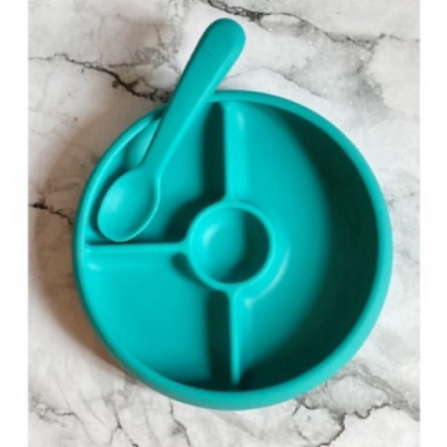 piring dan sendok oxo tot silicone (preloved)