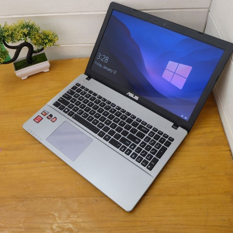 SPEK OK Laptop ASUS X550Z AMD FX RAM 8 SSD - LAPTOP BEKAS - LAPTOP GAMING - LAPTOP SECOND - Laptop b