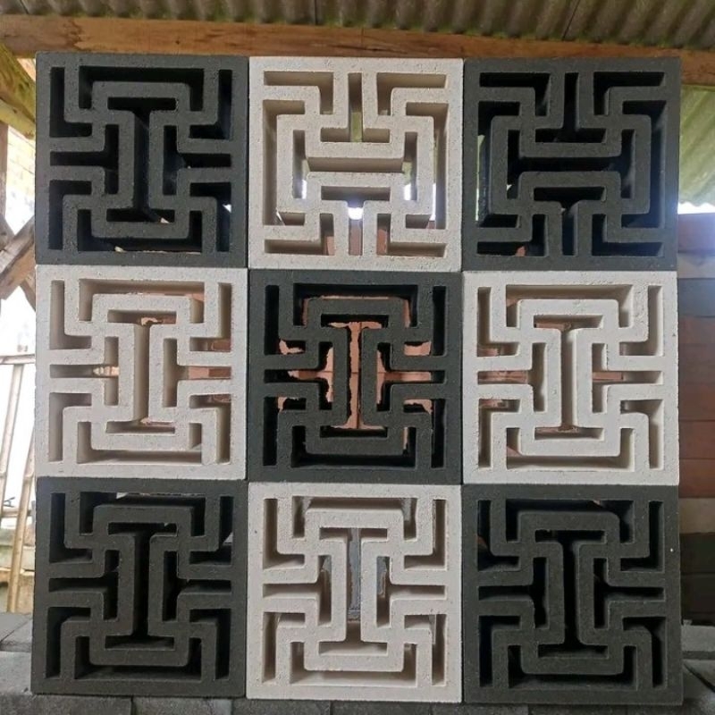 Roster Motif labirin, Roster/loster beton ventilasi udara cocok untuk pagar/dinding free ongkir