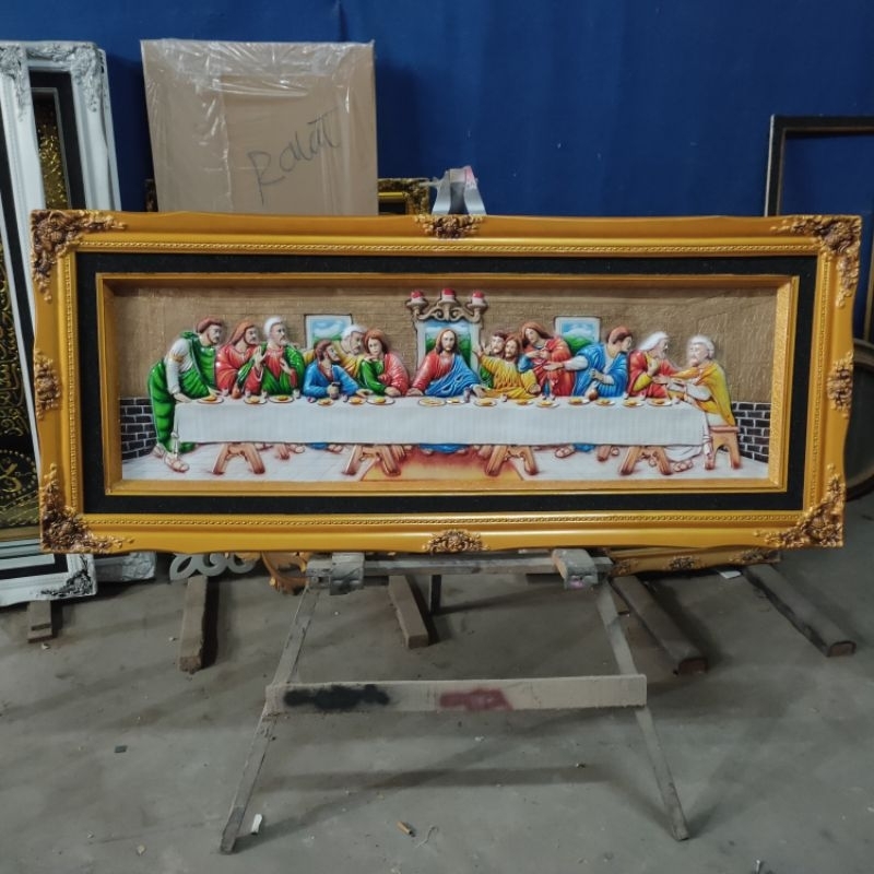 HIASAN DINDING perjamuan kudus fiberglas timbul