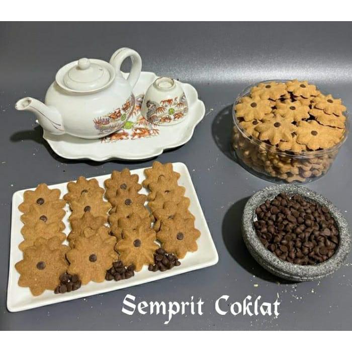 

SEMPRIT COKLAT