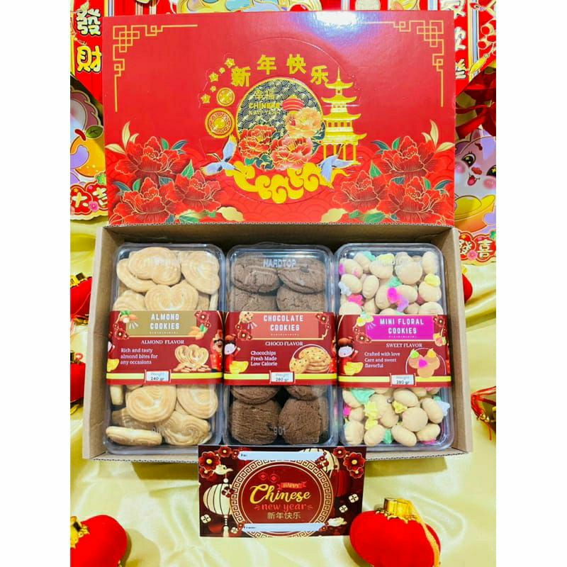 

Hampers Imlek Fu / Hampers Chinese New Year / Parcel Imlek Fu / Bingkisan Kue Kering Sincia
