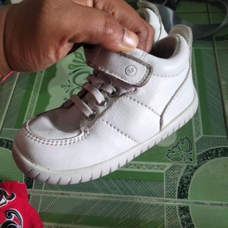 Sepatu anak Stride Rite Unisex SRT