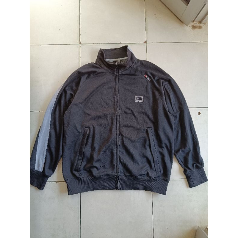 tracktop nike lebron james second