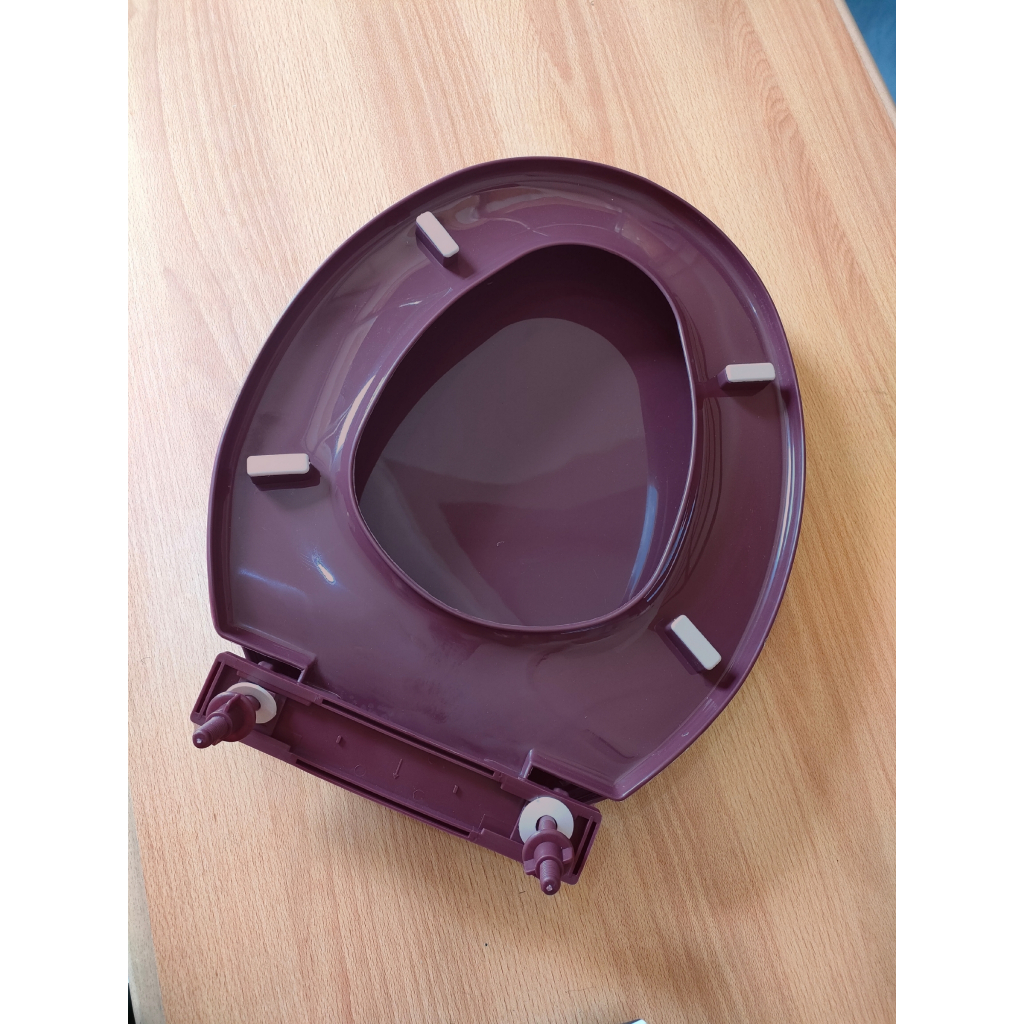 Tutup closet duduk model TOTO,Amstad komplit maroon