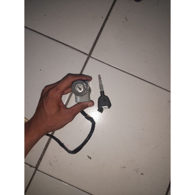 kunci kontak cbr 150R
