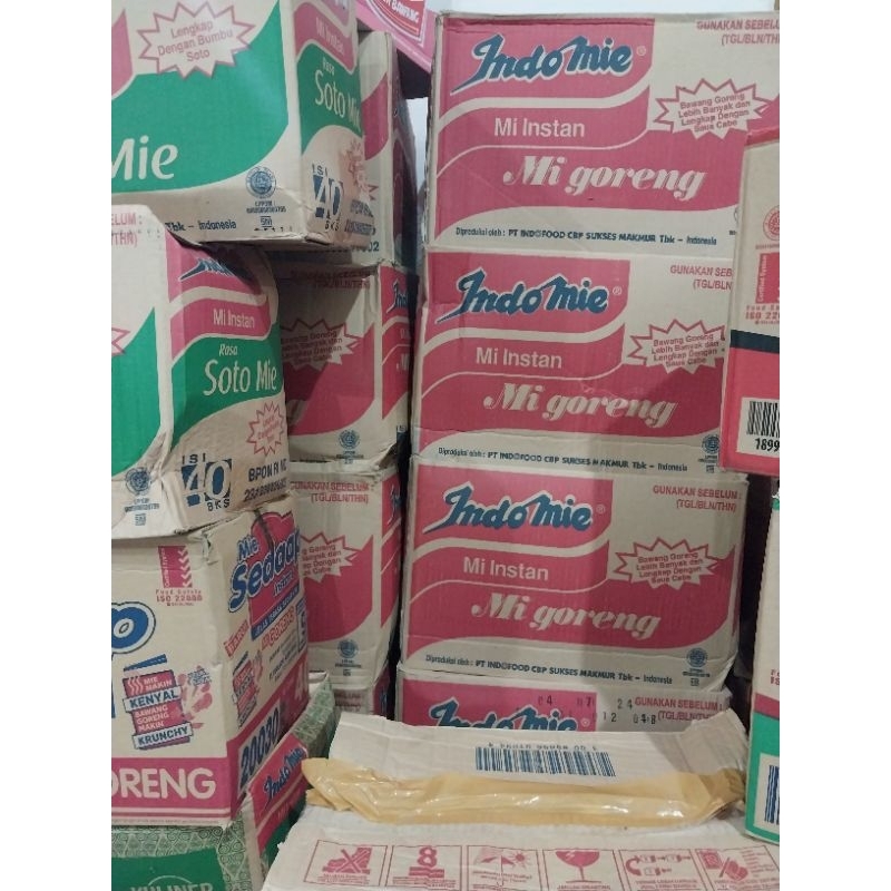 

indomie goreng 40 pcs