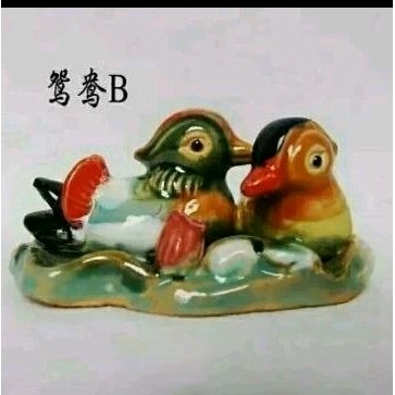 patung pajangan bebek mandarin