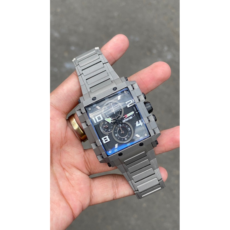 Jam expedition E6757 tiranium kondisi second harga NET
