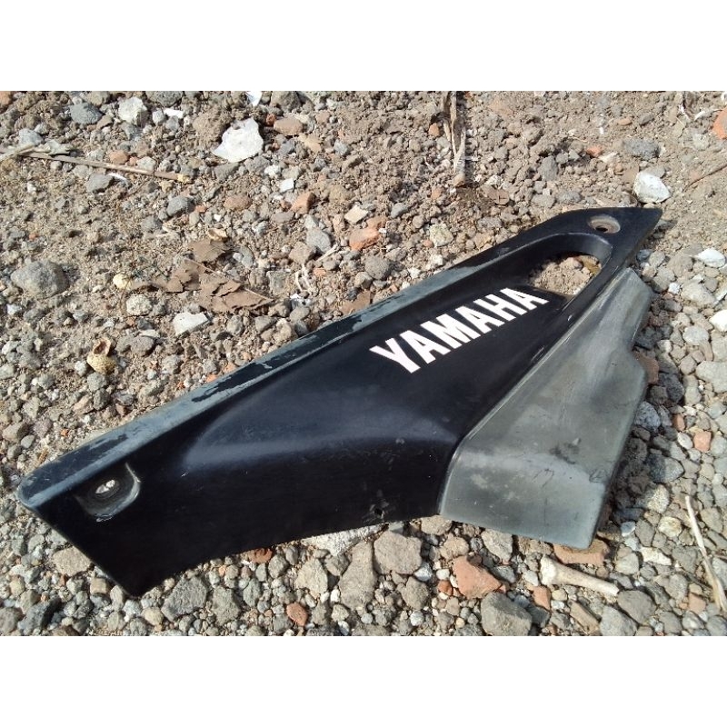 cover tutup aki accu batrei Yamaha sigma original