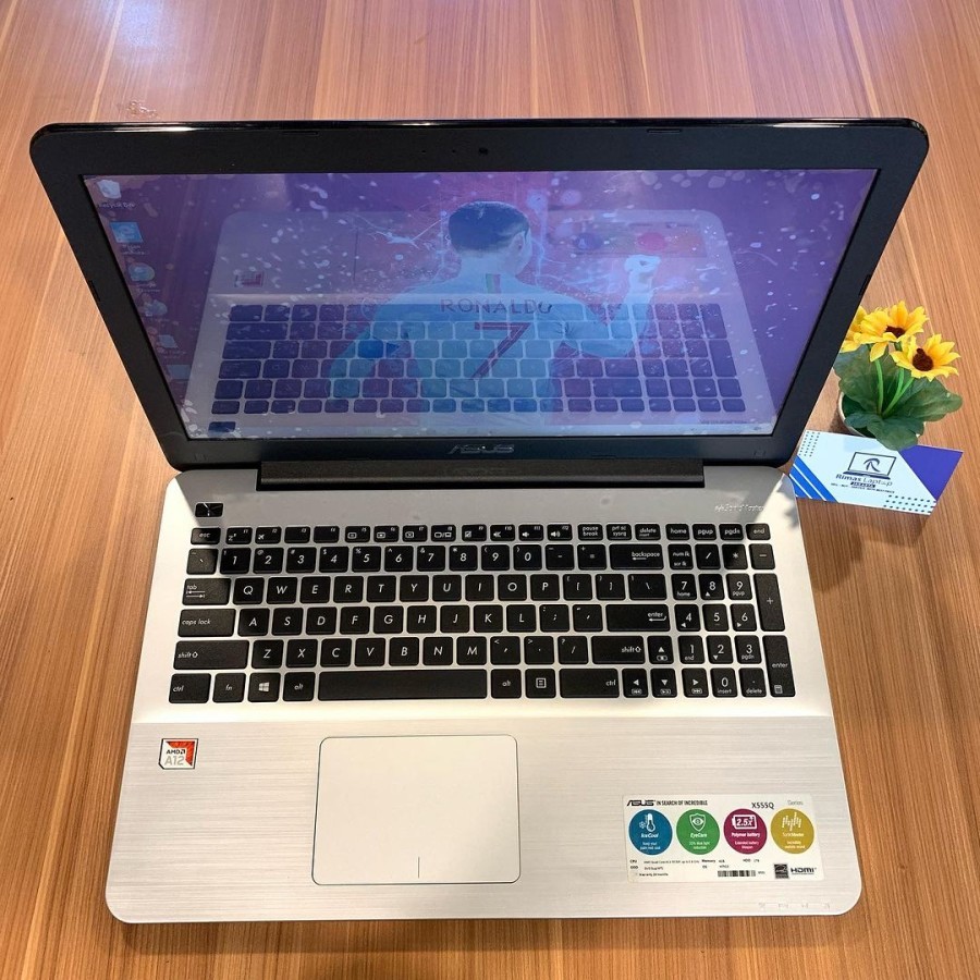 ASUS X4555Q AMD A12 RAM 4GB HDD 1TB AMD R7 SECOND/BEKAS