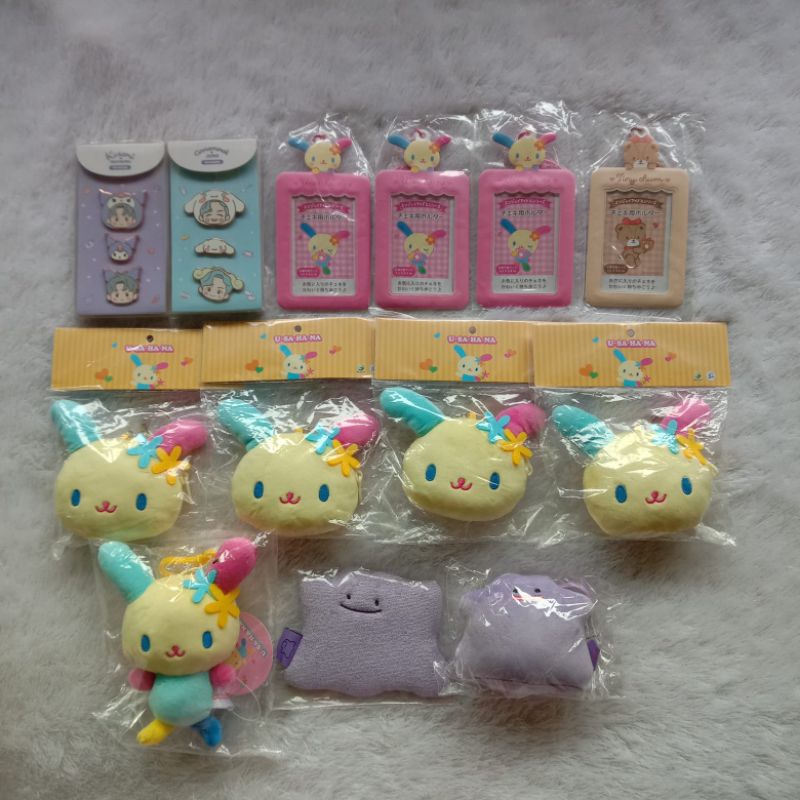 [READY STOCK] DOLL SANRIO USAHANA PHOTOCARD HOLDER NCT PIN BADGE