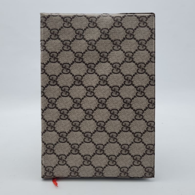 

Anekasalim - Agenda Tebal Motif Gucci