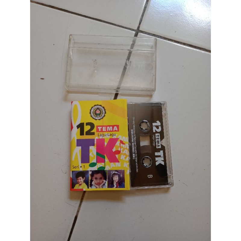 Kaset 12 Tema Lagu TK