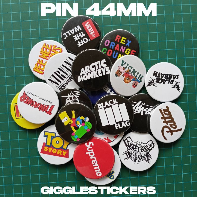 Pin 44 mm Brand/Logo