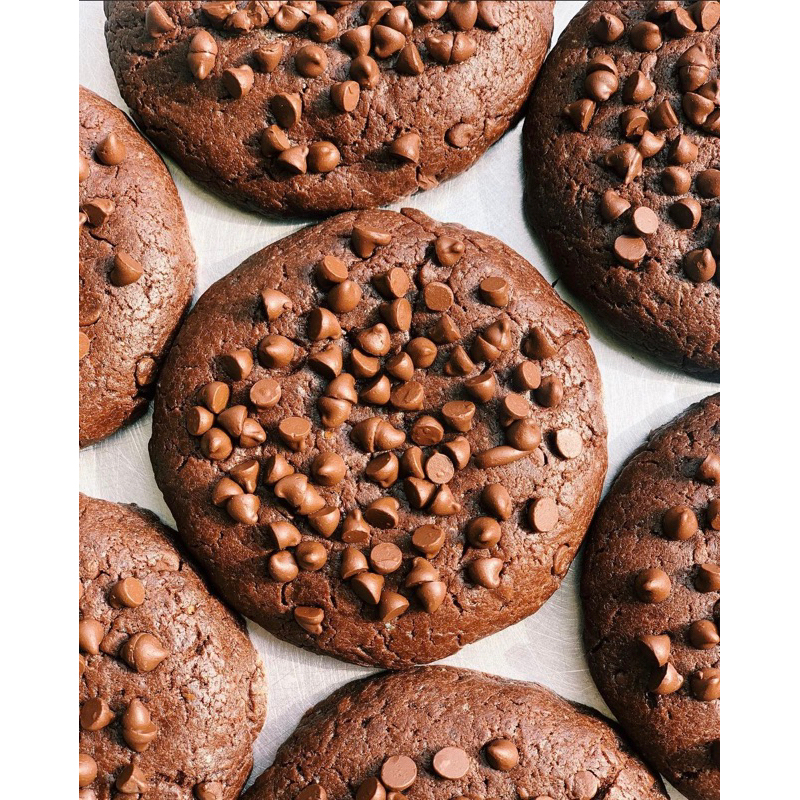 

Tripple Choco -Chewy Cookie-Soft Cookie