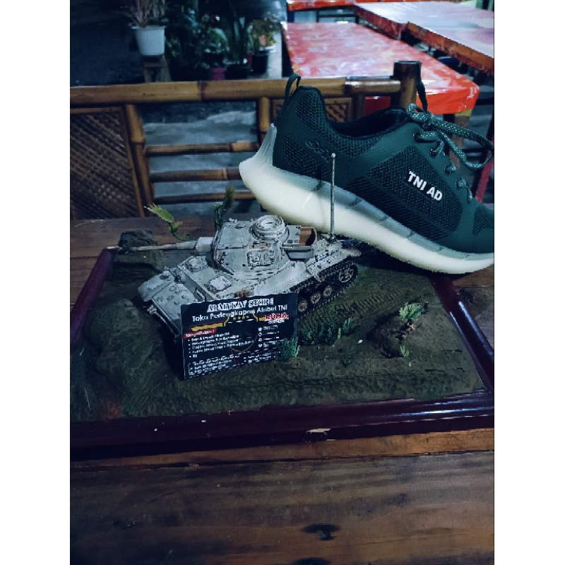 Sepatu Olahraga TNI AD