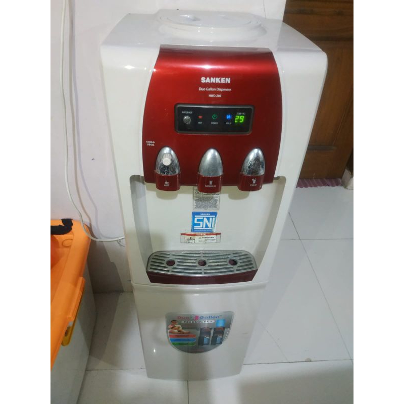 Dispenser Duo Galon Sanken